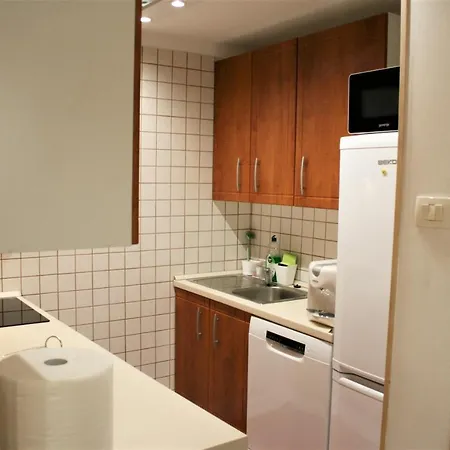 Small House Koper