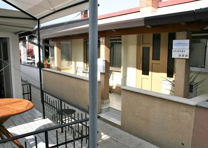 Small House * Κόπερ